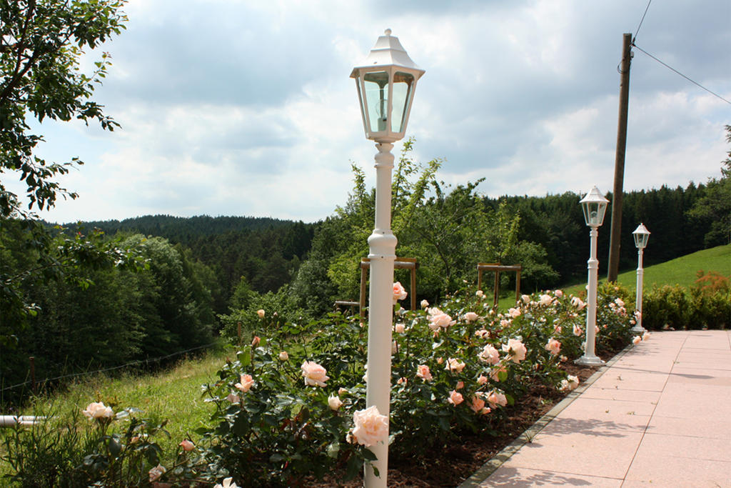 Schlosshof - Der Urlaubsbauernhof Villa Elzach Esterno foto